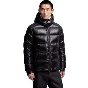 Moncler Maya Hooded Short Down Jacket men’s small